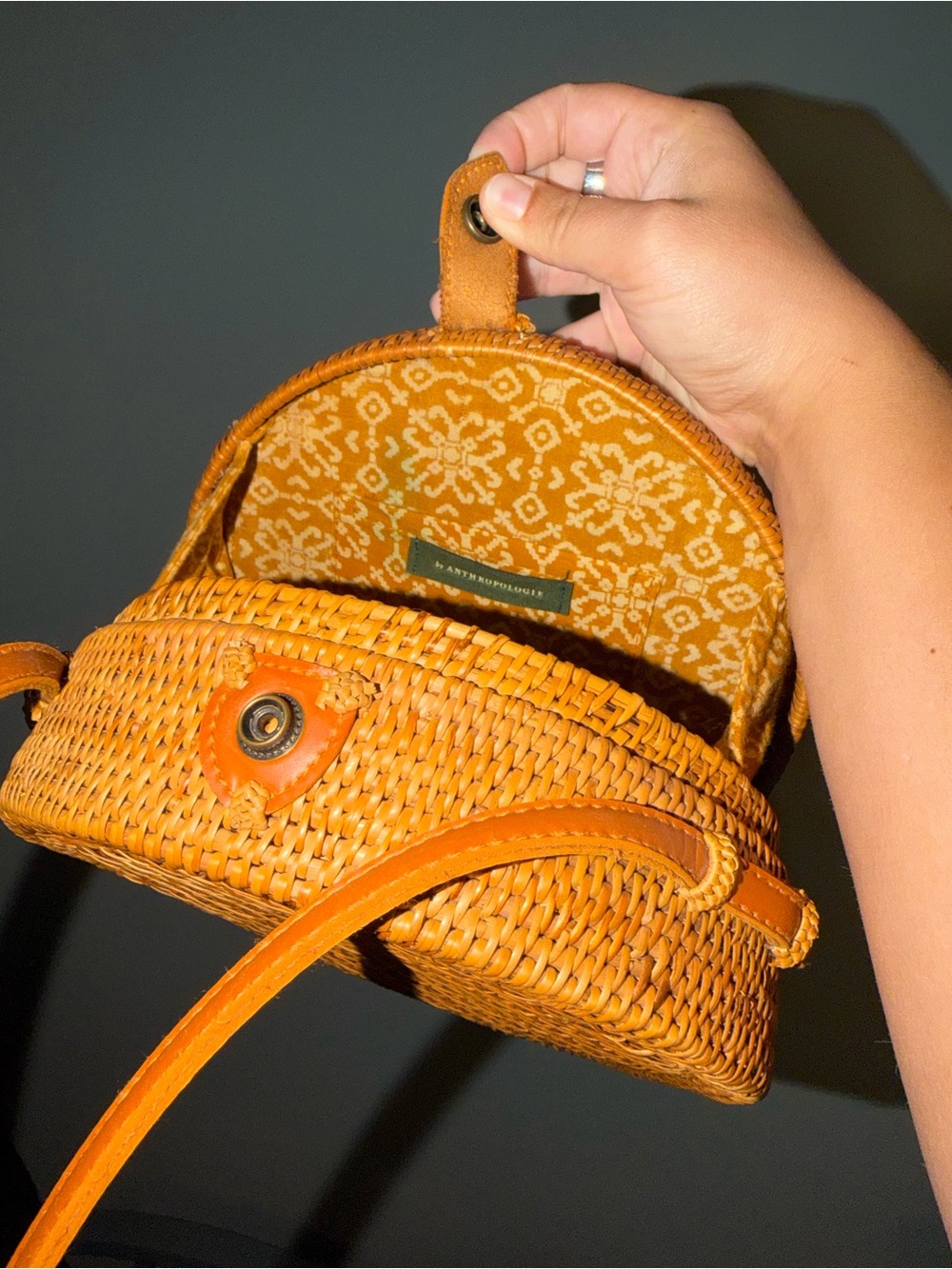 Anthropologie Lilian Woven Crossbody Round Bag - Picture 7 of 9